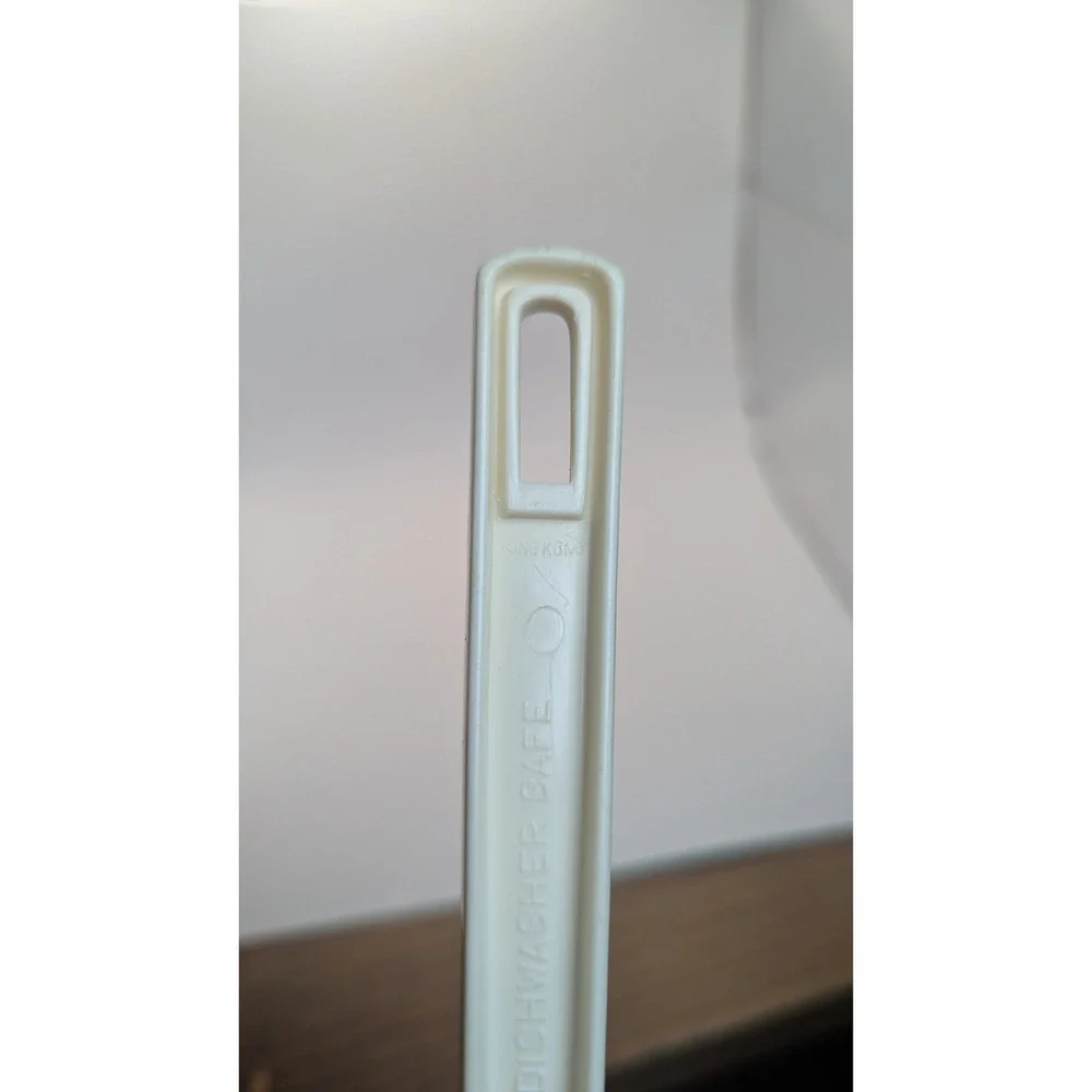 Vintage EKCO Nylon Soup‎ Ladle Cream  Dishwasher Safe Hong Kong Kitchenware